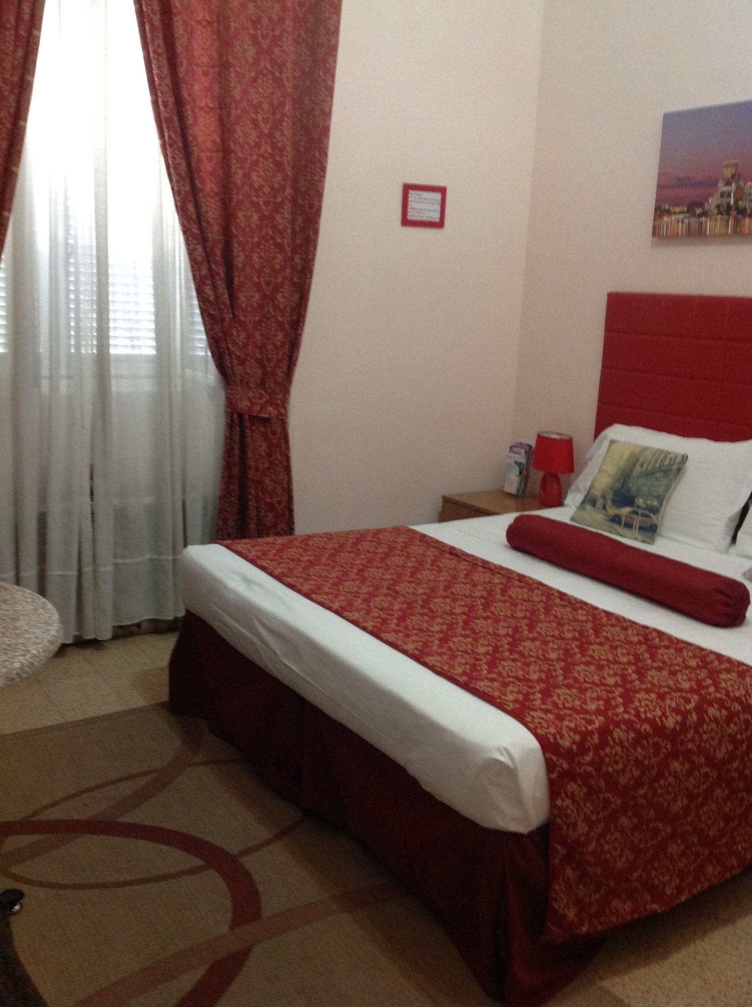 Guest House Meret Roma Ngoại thất bức ảnh