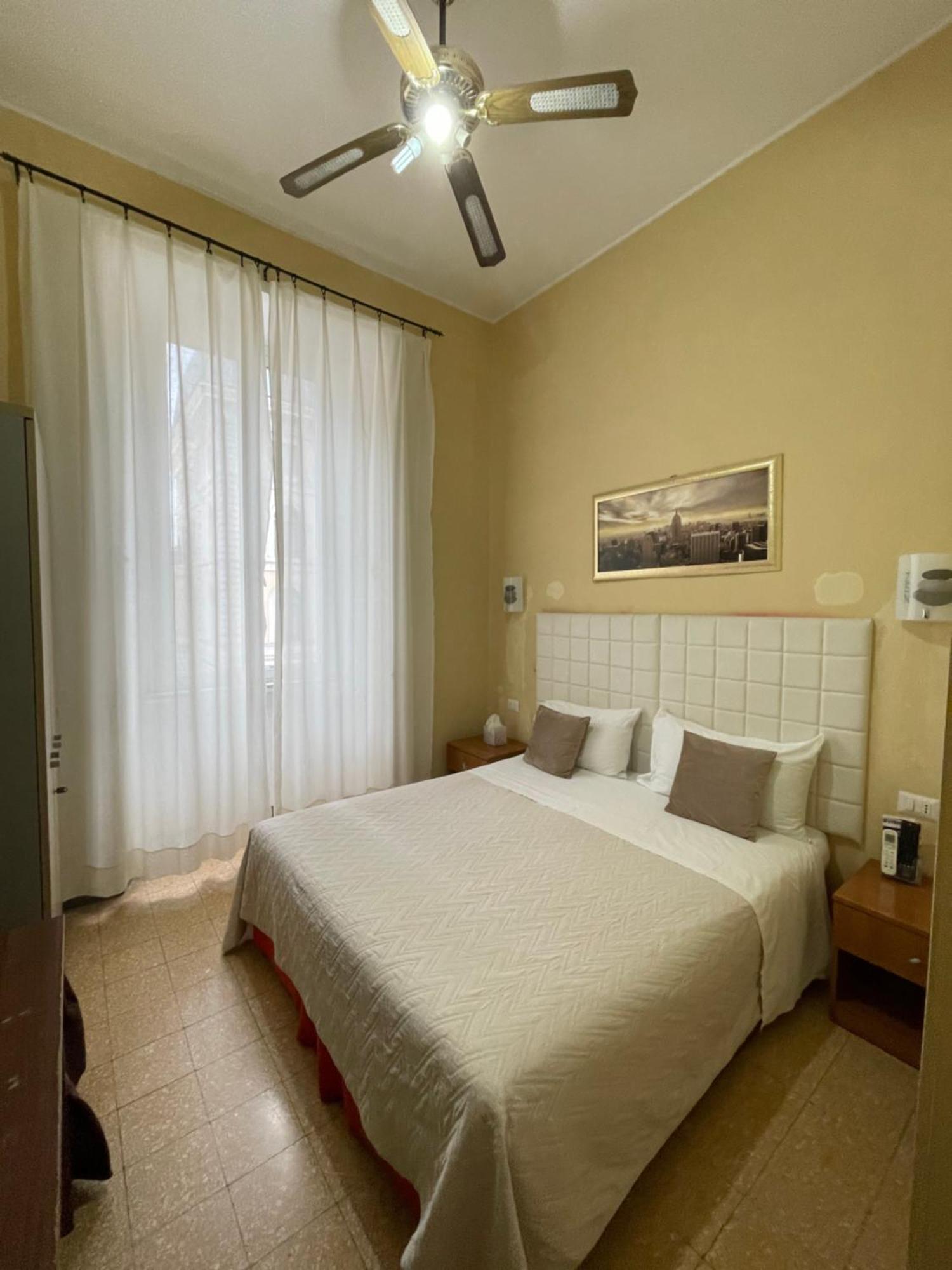 Guest House Meret Roma Ngoại thất bức ảnh