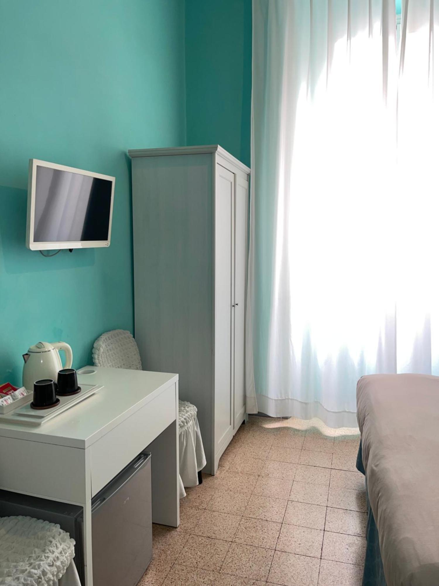 Guest House Meret Roma Ngoại thất bức ảnh